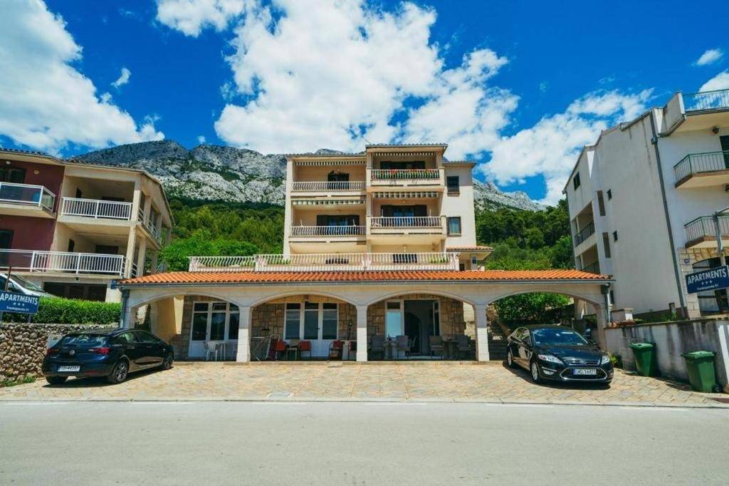 Apartmani Nada - close to the sea and sea view, Brela - Rivijera Makarska 