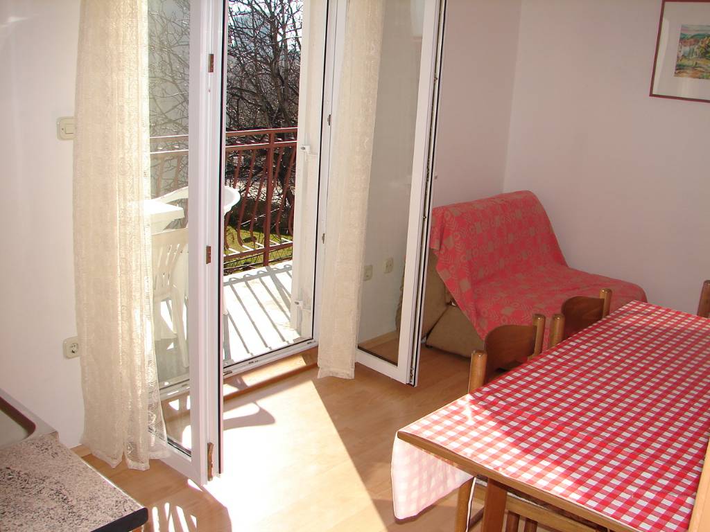 Rivijera Šibenik  Vodice - Apartmani BIR - with balcony and parking space: - Apartman 1