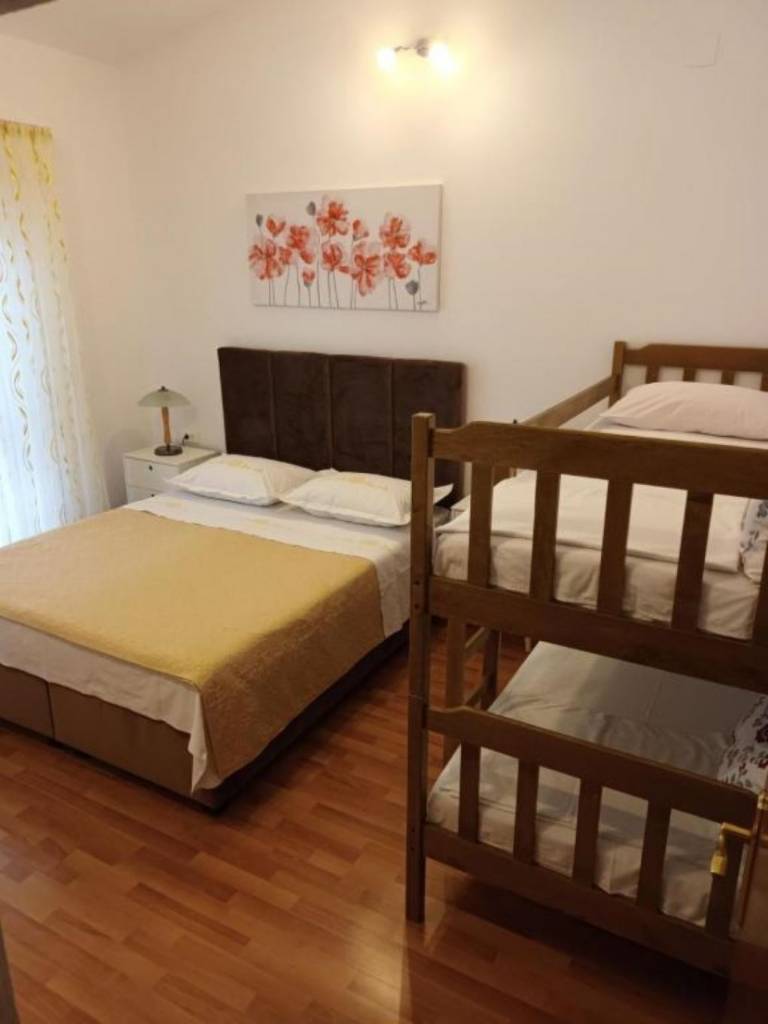 Rivijera Omiš  Čelina - Apartmani Nina - sea view family apartments - Apartman 5
