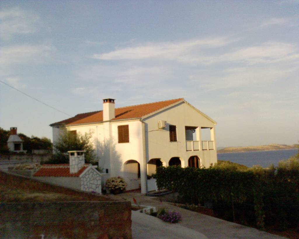 Dugi Otok-Zaglav - ApartmanSoba - Apartman Ana: Detalji ... Dugi Otok-Zaglav - ApartmanSoba - Apartman Ana: Detalji ...