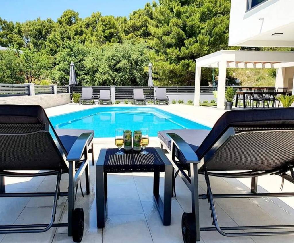 Apartmani Villa Esse - heated pool & seaview:, Baška Voda - Rivijera Makarska 