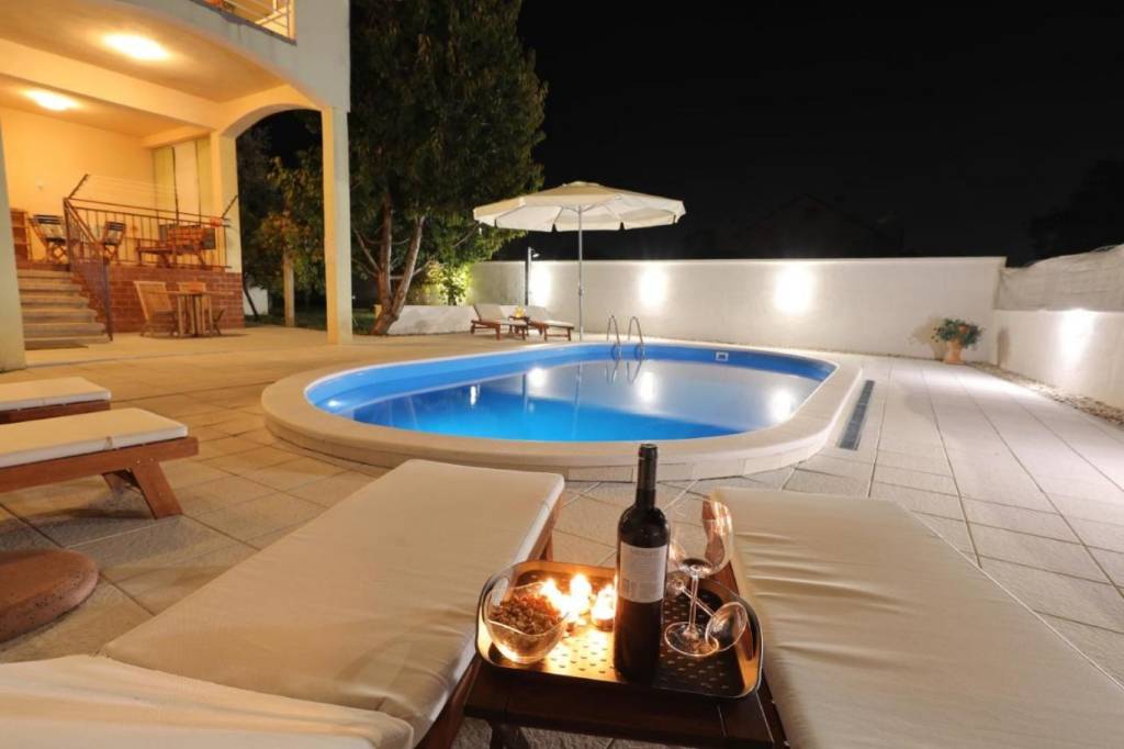 Apartmani Max - luxurious with pool:, Zadar - Rivijera Zadar 