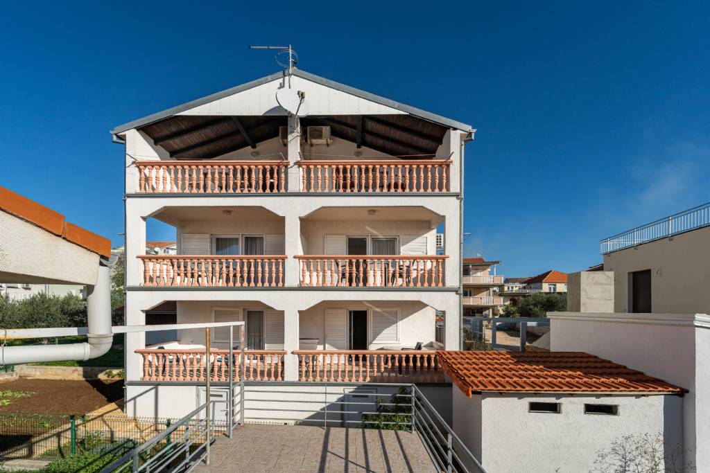 Biograd na Moru Pakoštane - Appartement Chambre - Apartmani Danica ..