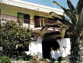 Makarska Podgora - Apartm�n Pokoj - Apartmani Pivac ..