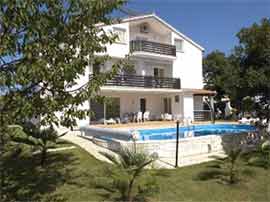  Pore� - Apartament Pok�j - Vila Marinela ..