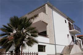 �iovo Okrug Gornji - Appartement Zimmer - Apartmani Okruk: Details ...