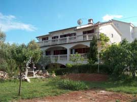 Krk - Malinska Porat - Apartment Room - Apartmani Jelovac ..