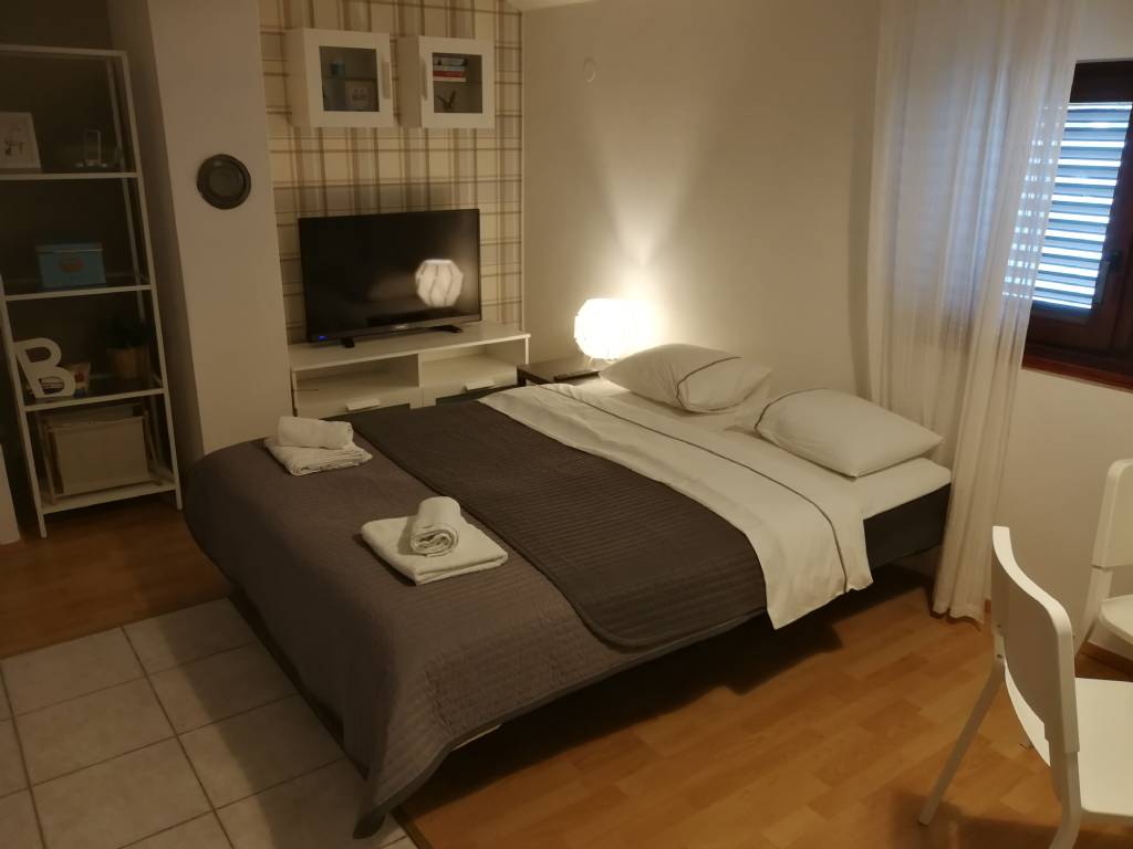 Ugljan Kukljica - Apartmani Lonić Sandra i Davor - Apartment 1